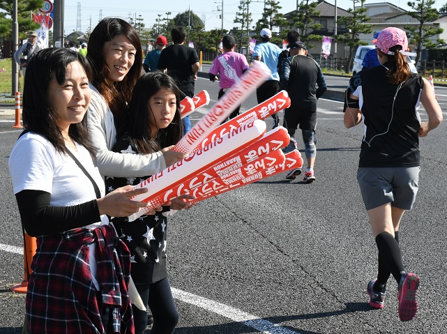 %e3%83%95%e3%83%ab%e5%bf%9c%e6%8f%b4dsc_2641