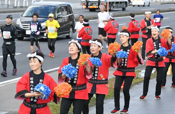 %e3%83%95%e3%83%ab%e5%85%ab%e6%9c%a8%e7%af%80dsc_2785