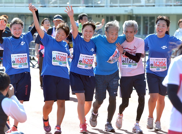 %ef%bc%91%ef%bc%90%e3%82%ad%e3%83%ad%e3%83%bb%e6%94%af%e3%81%88%e5%90%88%e3%81%a3%e3%81%a6%e3%82%b4%e3%83%bc%e3%83%ab1948